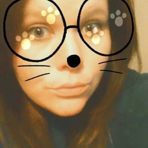 Meet your Posher, Alysa